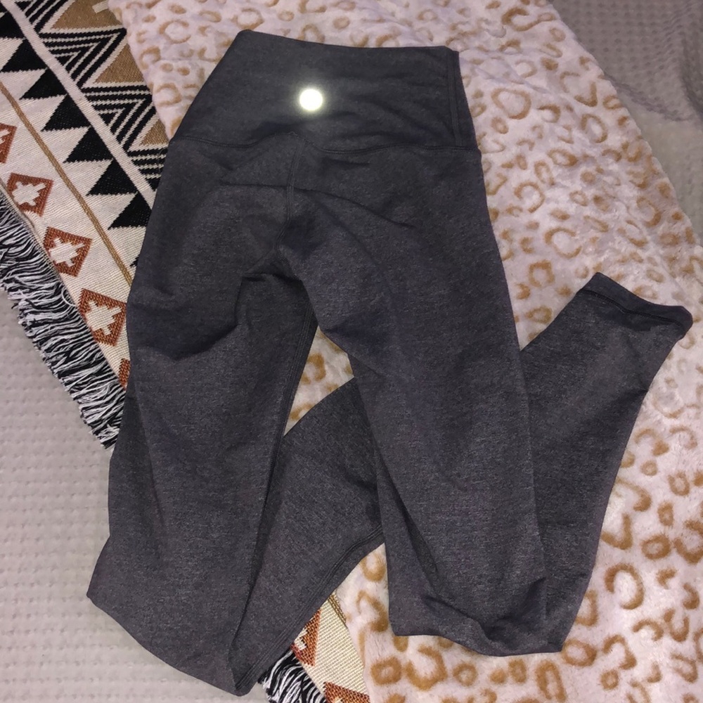 Dark gray Lululemon leggings